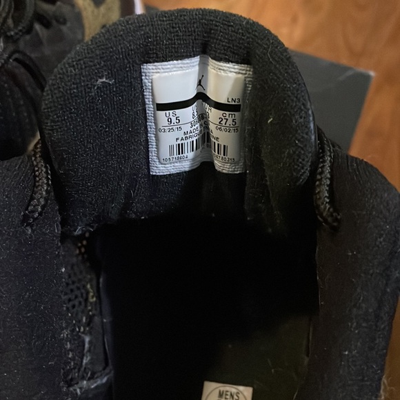 Jordan 10 international edition(IE) lows.These are EXTREMELY rare! Black and gum - Picture 4 of 8